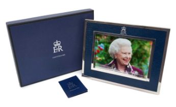 H.M. Queen Elizabeth II, silver plated and leather photograph frame 2006 Royal Household Christmas p