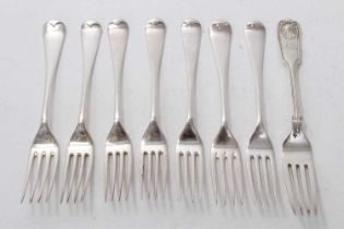 Five late Victorian silver Old English pattern dessert forks (Sheffield 1902) John