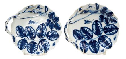 Pair of Worcester dishes