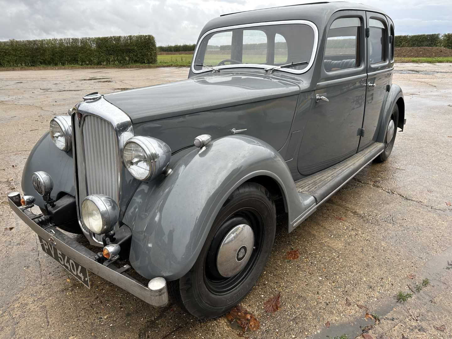 1938 Rover 12 Saloon, 1479cc engine, reg. PV5404 - Image 8 of 19