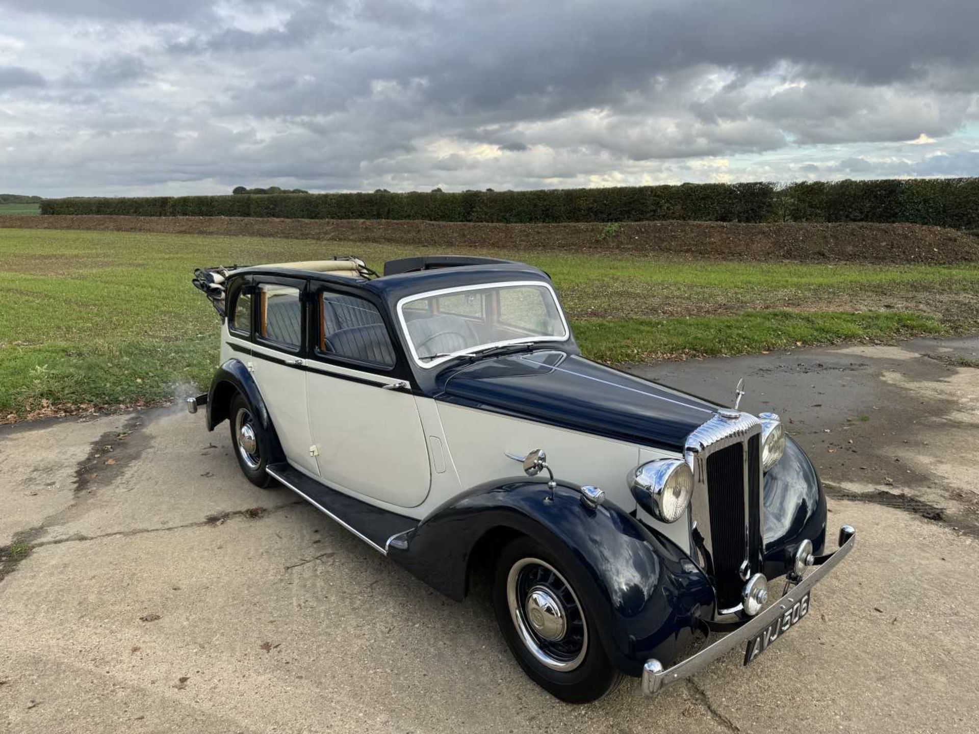 1938 Daimler DB17 Salmons Tickford Four Door Cabriolet - Image 20 of 27