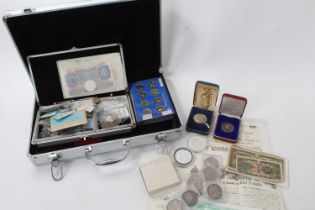 World - Mixed coins, medallions and banknotes to include G.B. silver Three Pences, silver Crowns Geo