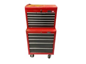 Halfords professional tool chest (two height)
