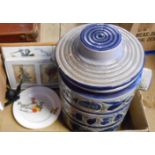 A box containing a small quantity of assorted ceramic items including Rumtopft pot (lid a/f),