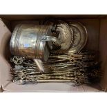 A box containing a large quantity of brass toasting forks with various finials including Lincoln