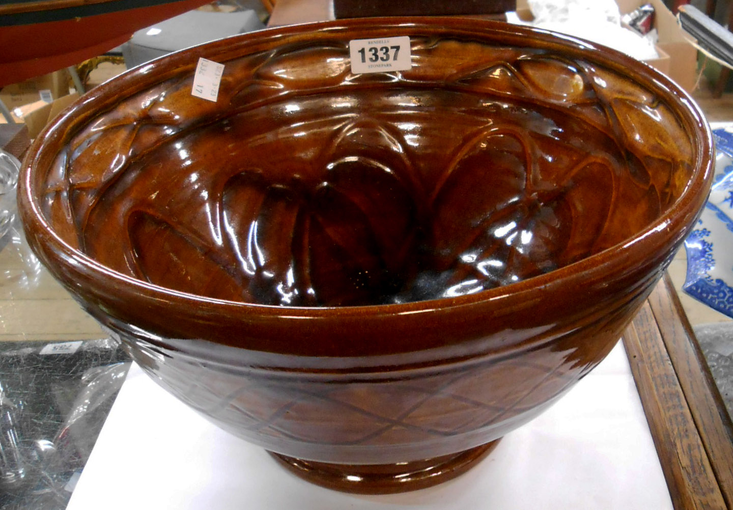 A large studio pottery bowl with incised and slip decoration - impressed RL to base