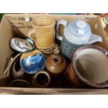 A box containing a quantity of studio and other pottery including Glyn Colledge Denby mug, Goebel