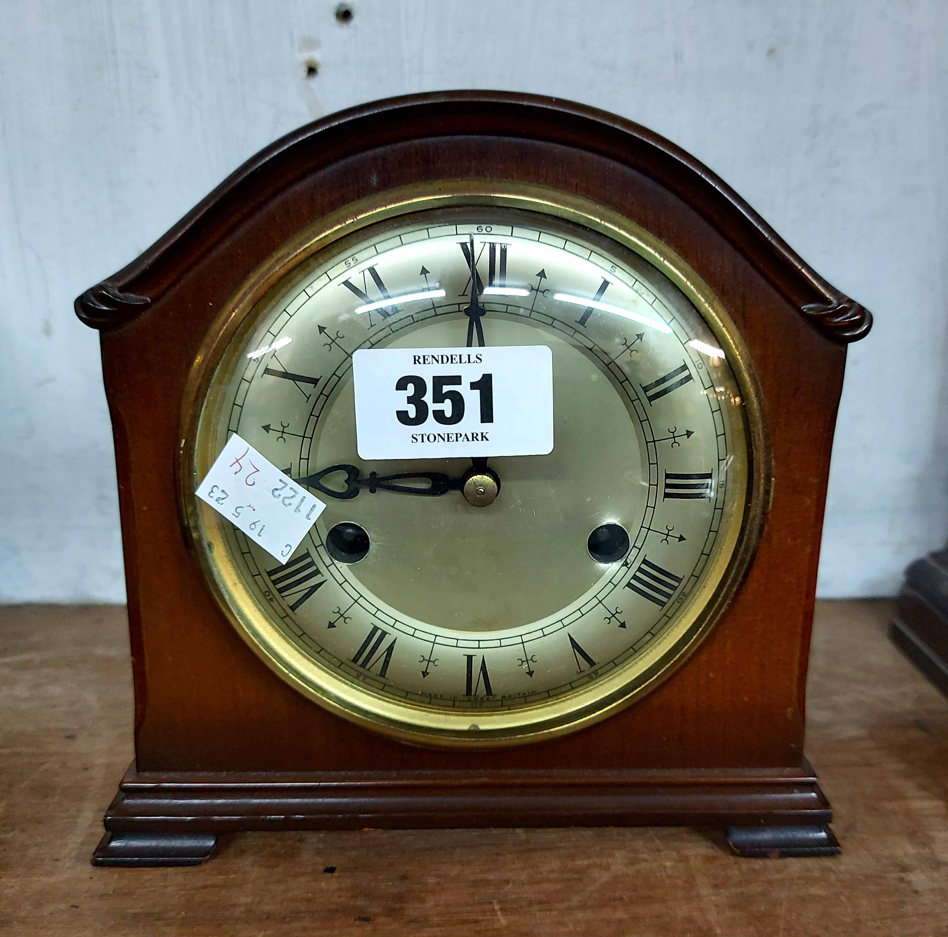 A vintage Smiths polished walnut cased mantel clock with eight day gong striking movement - Image 2 of 2