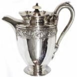 A silver coffee pot with hinged lid and band of embossed vine decoration - London 1901 - CITES