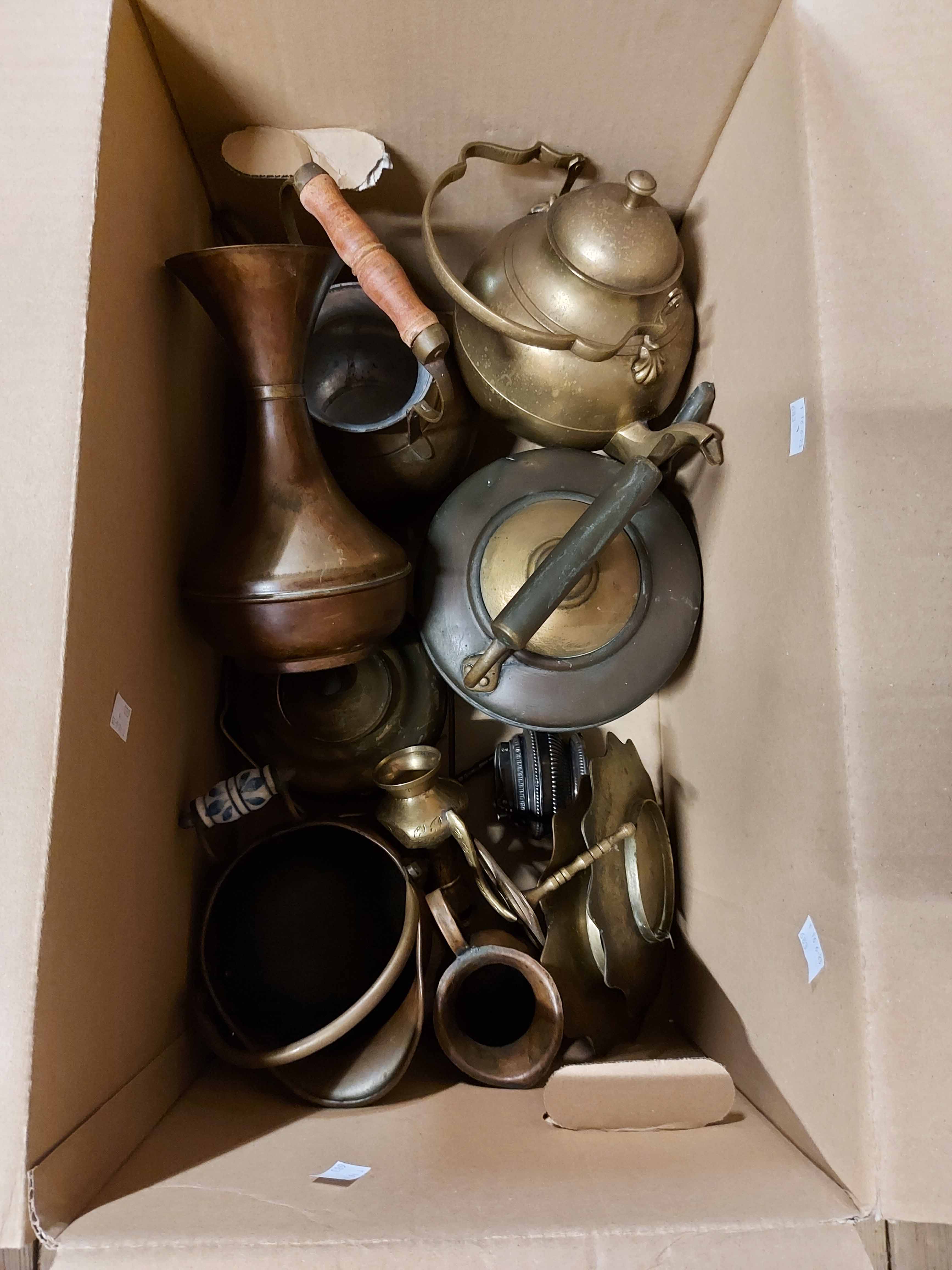A box containing a quantity of assorted metalware including copper kettle, Ronson silver plated