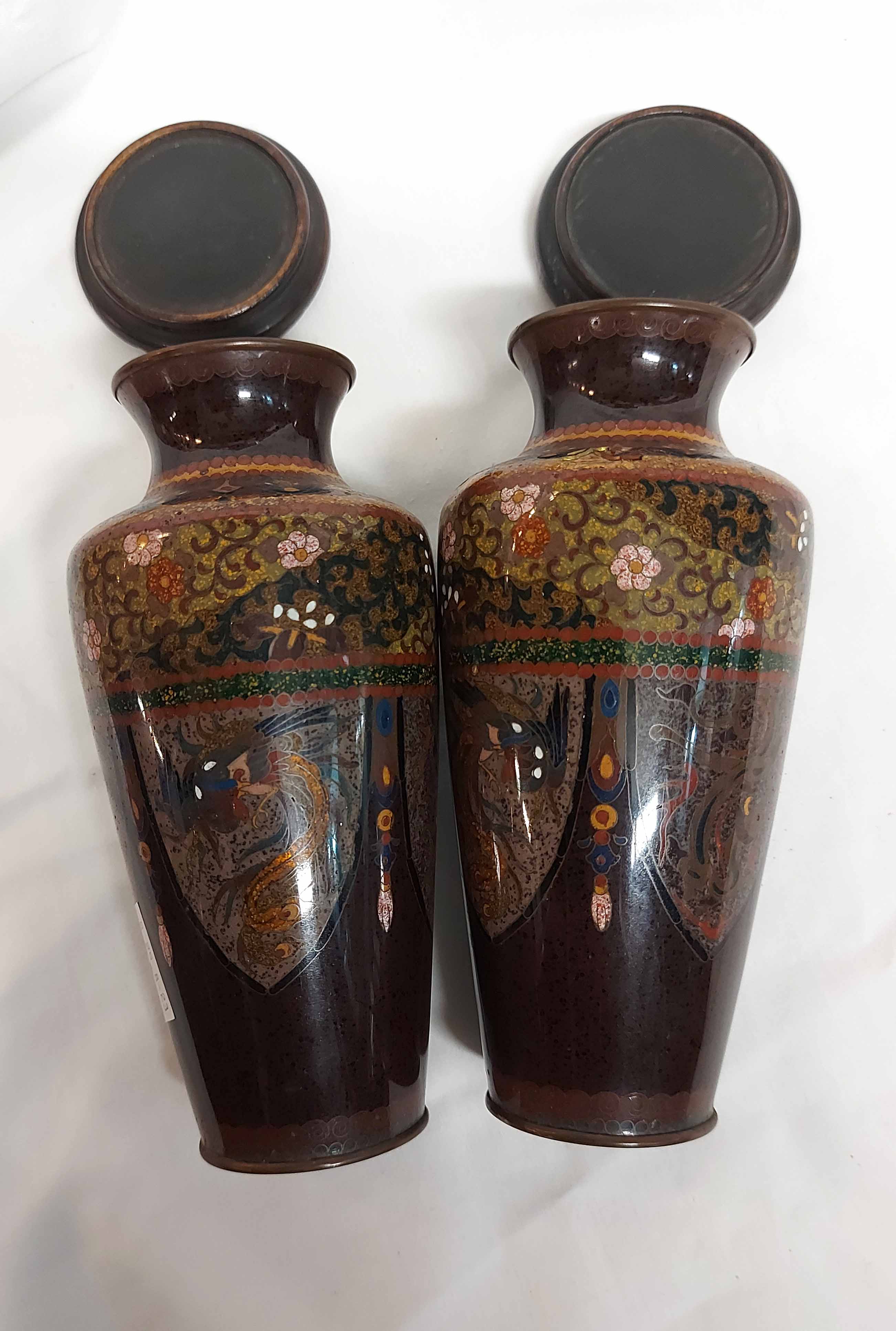 A pair of Chinese cloisonne vases with dragon and scrolling decoration on coloured ground - a/f - Image 2 of 4