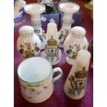 A small quantity of Goss crested items including Queen Victoria Diamond Jubilee, Calcutta crests -