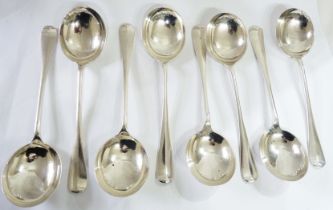 A set of eight silver rat tail soup spoons - London 1922