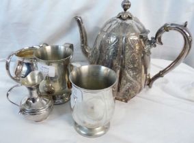 A small quantity of silver plated and other items including Eric Clements design, etc.