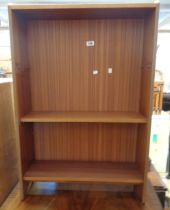 A 62cm retro teak effect open bookcase