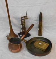 A small quantity of assorted copper and brass items including old ordnance shell, WWI Queen Mary