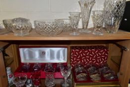 A GROUP OF CUT CRYSTAL AND OTHER GLASSWARES, to include a mid-twentieth century boxed set of six