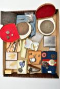 A BOX OF ASSORTED ITEMS, to include two cased large medals of honor of the Senate of the Hanseatic