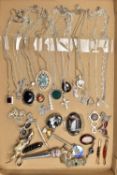 ASSORTED SILVER AND WHITE METAL JEWELLERY, to include a microphone pendant set with colourless cubic
