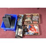 A QUANTITY OF BOXED AND UNBOXED SCALEXTRIC CARS, ACCESSORIES AND TRACK, boxed cars to include 2 x