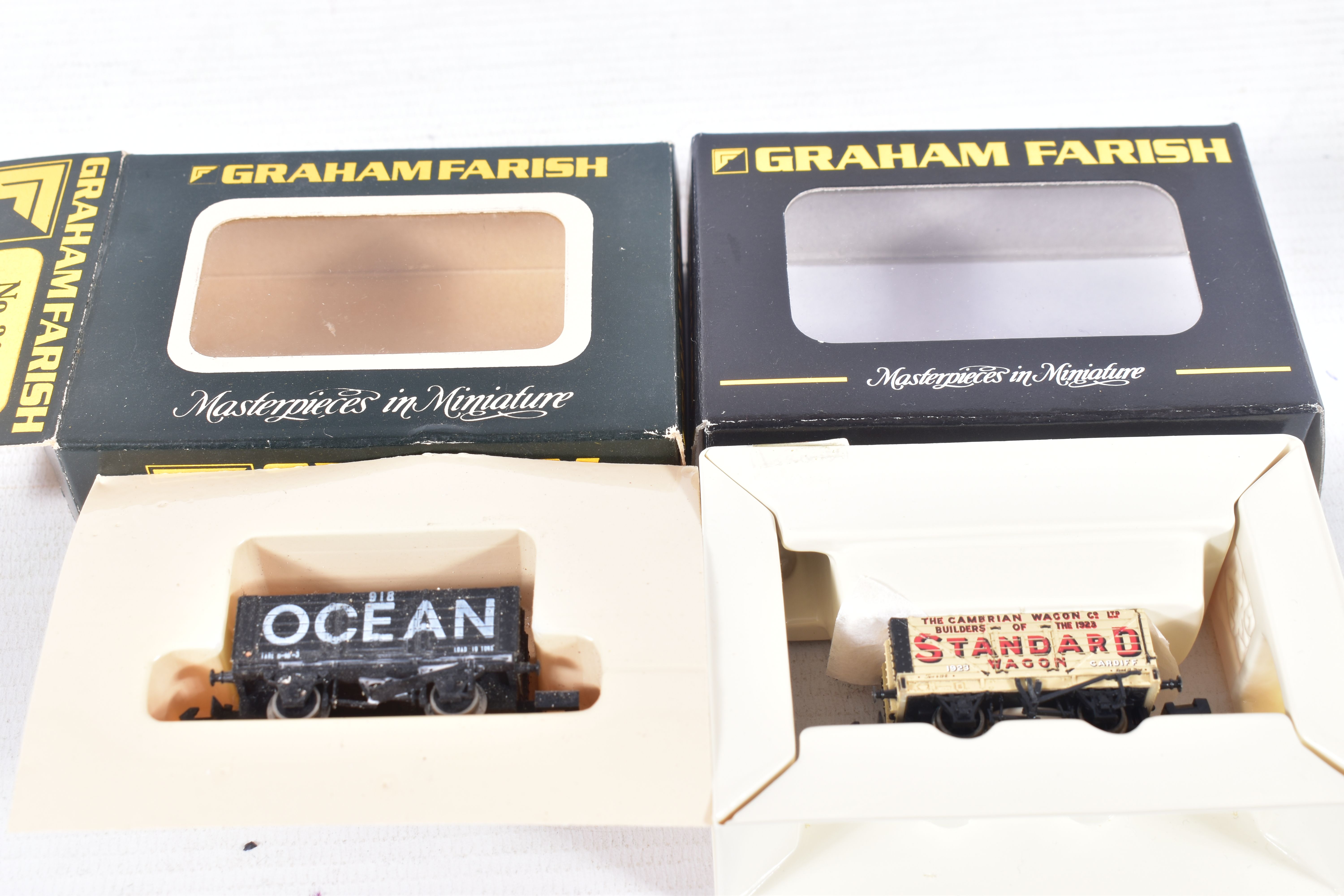 A QUANTITY OF ASSORTED BOXED N GAUGE ROLLING STOCK, Revolution, Graham Farish, Farish by Bachmann, - Image 5 of 14
