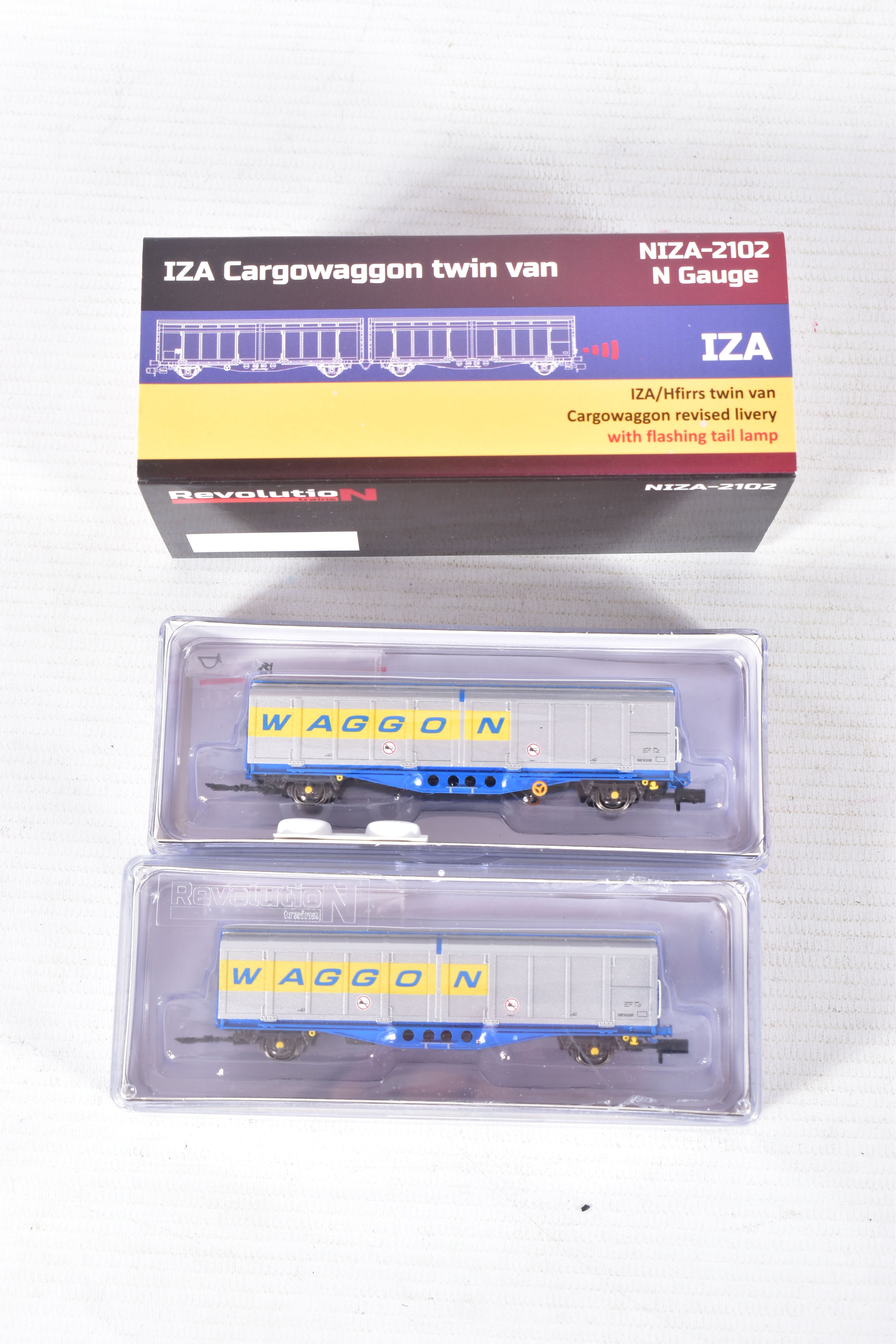 A QUANTITY OF ASSORTED BOXED N GAUGE ROLLING STOCK, Revolution, Graham Farish, Farish by Bachmann, - Image 14 of 14