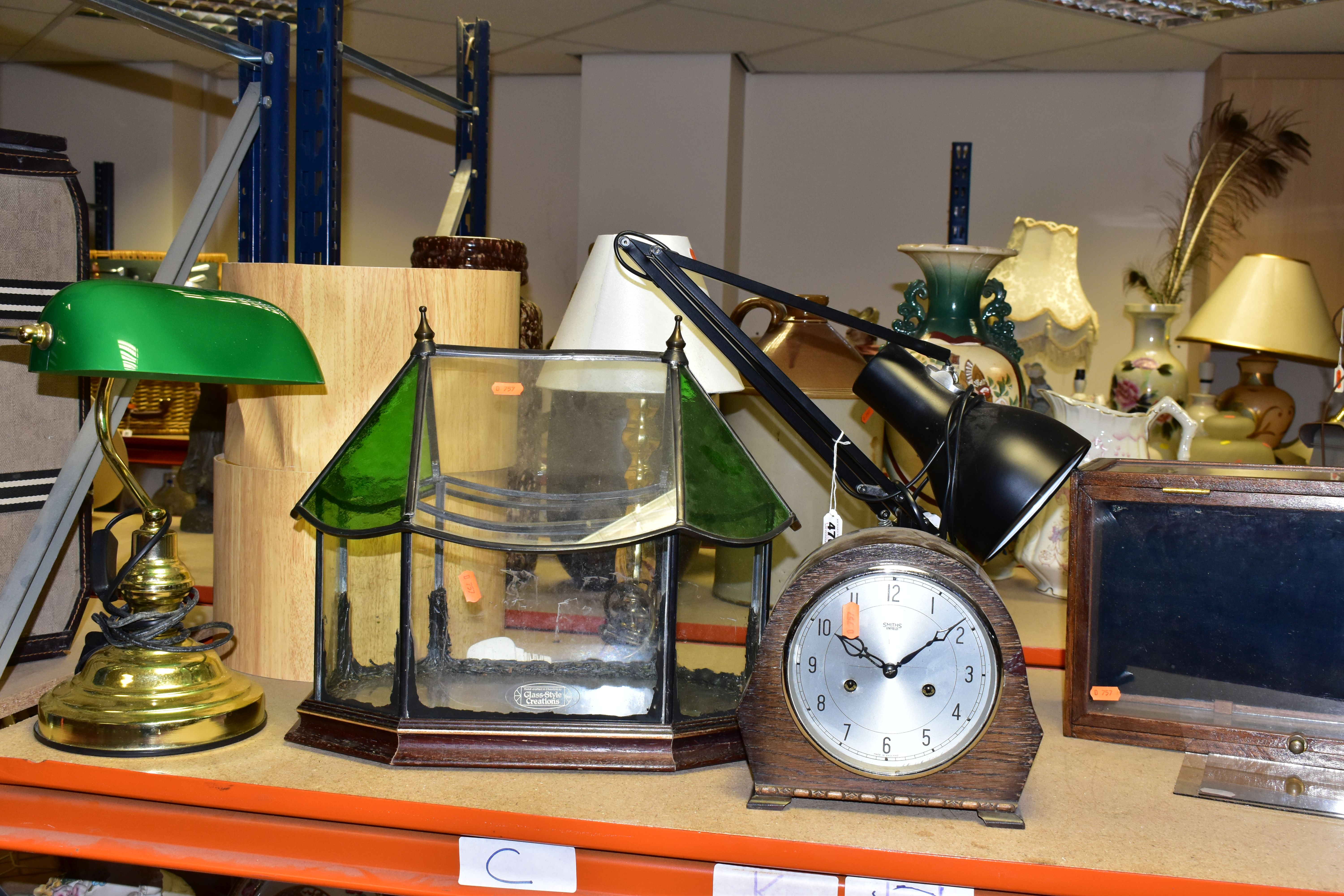 A GROUP OF DESK LAMPS, comprising a brass Banker's Lamp with a green glass shade, a reproduction '