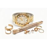 A GENTS 'SEIKO' WRISTWATCH, A PROPELLING PENCIL AND EARRINGS, manual wind watch, round silver dial