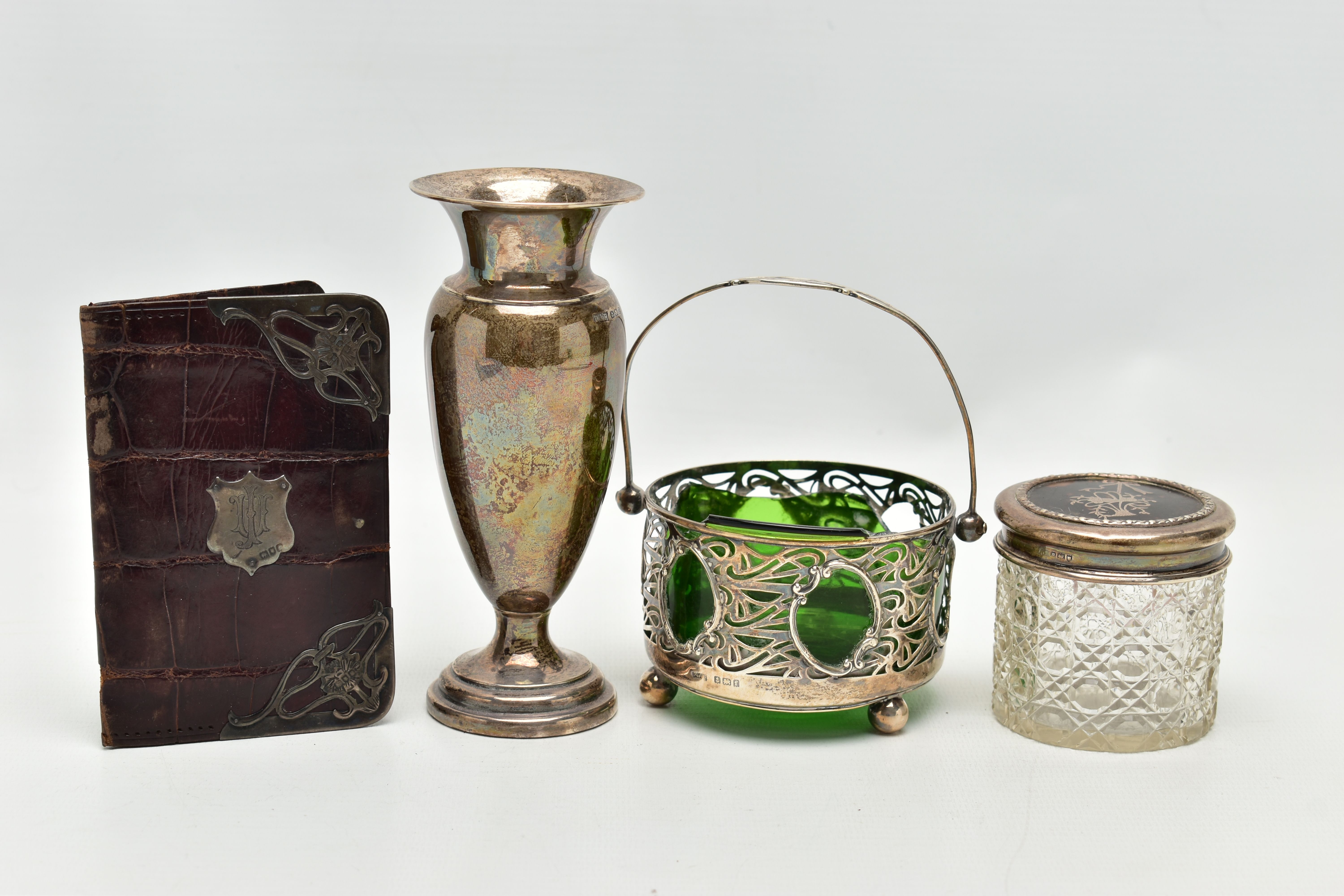 AN ASSORTMENT OF SILVER ITEMS, to include a silver weighted base vase, hallmarked 'Deykin &