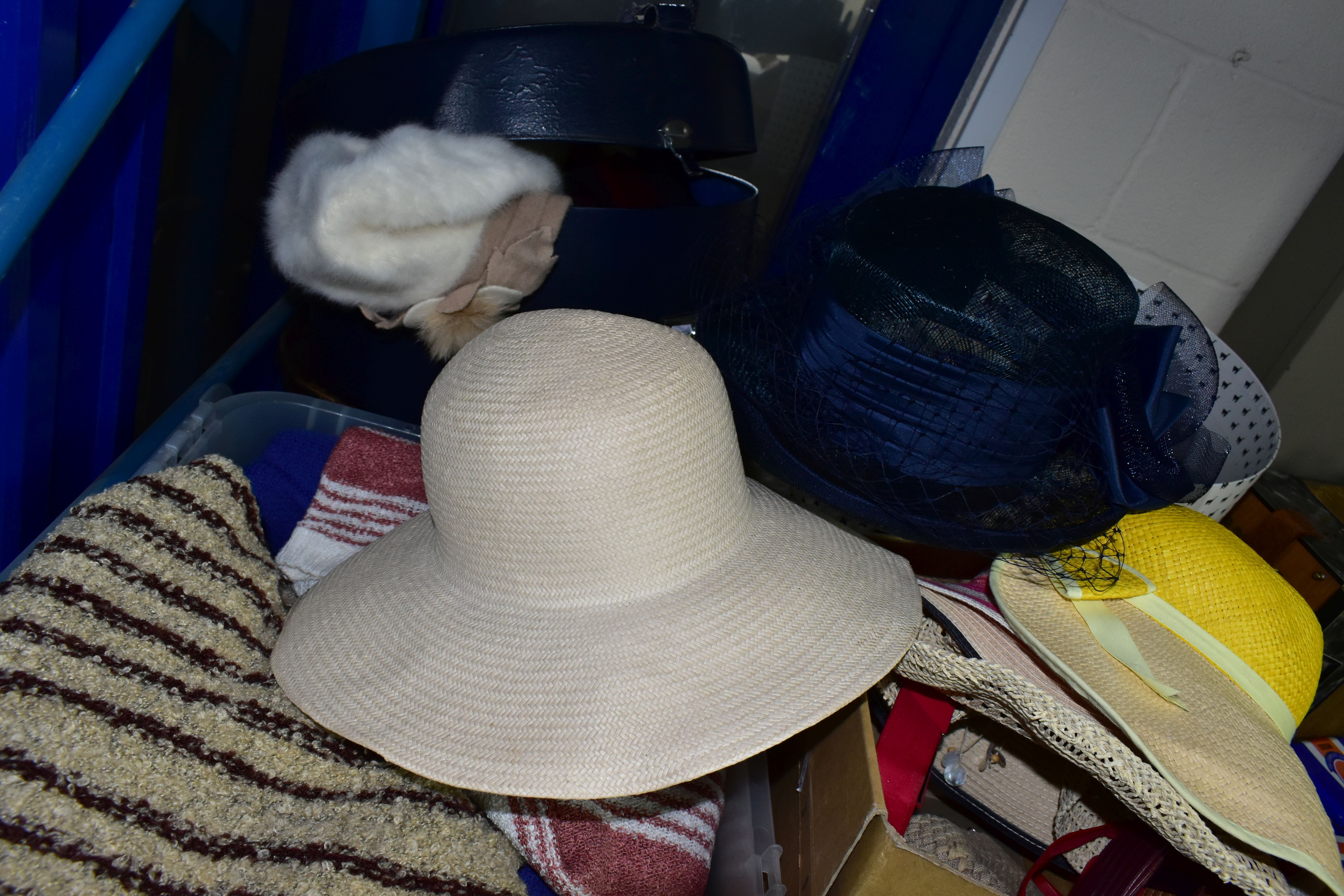 FOUR BOXES AND LOOSE LADIES' HATS, HAT BOXES, SCARVES AND CLOTHING, to include a selection of - Image 2 of 4