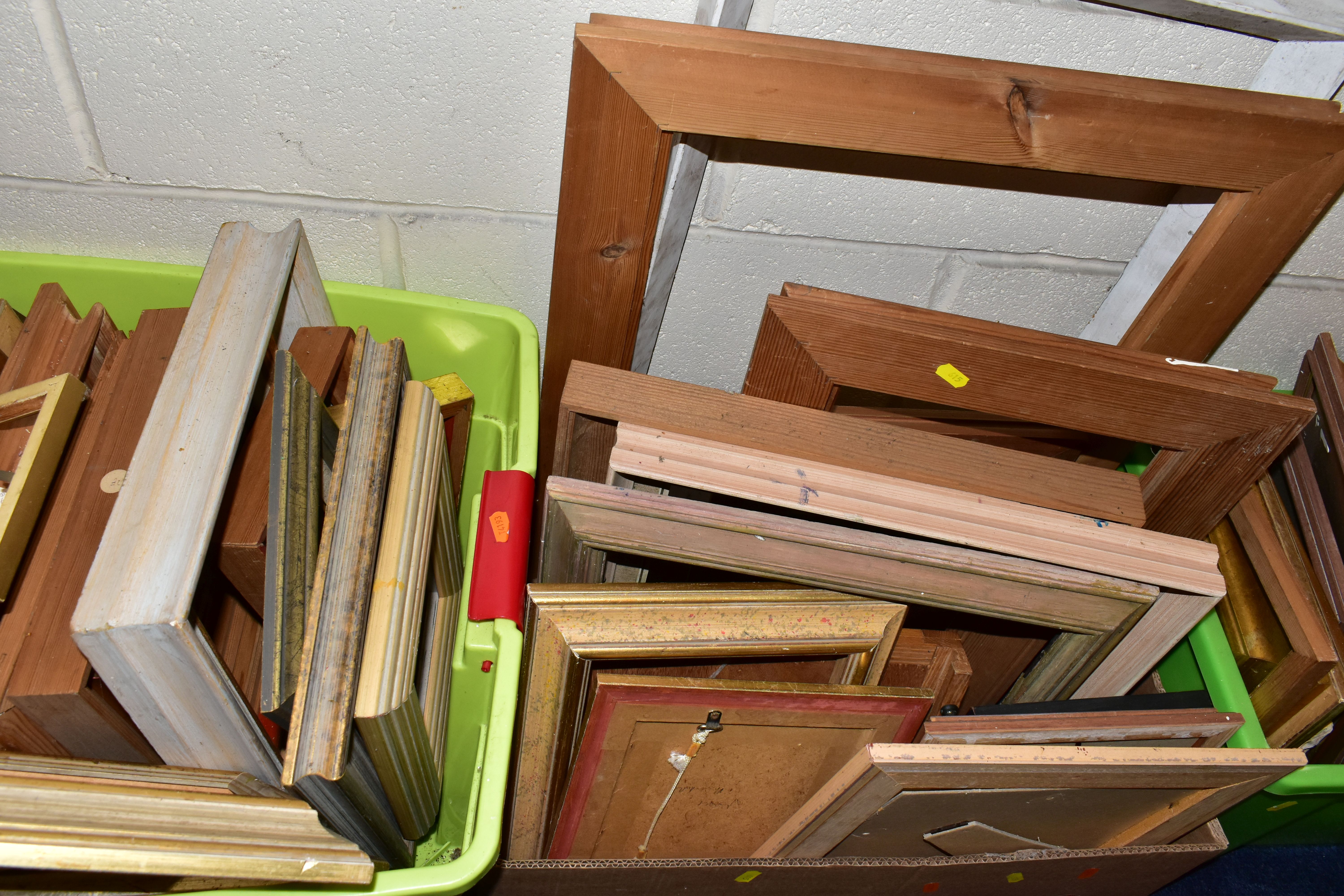 A QUANTITY OF WOODEN PICTURE FRAMES, assorted shapes and sizes, together with a small number of - Image 6 of 8