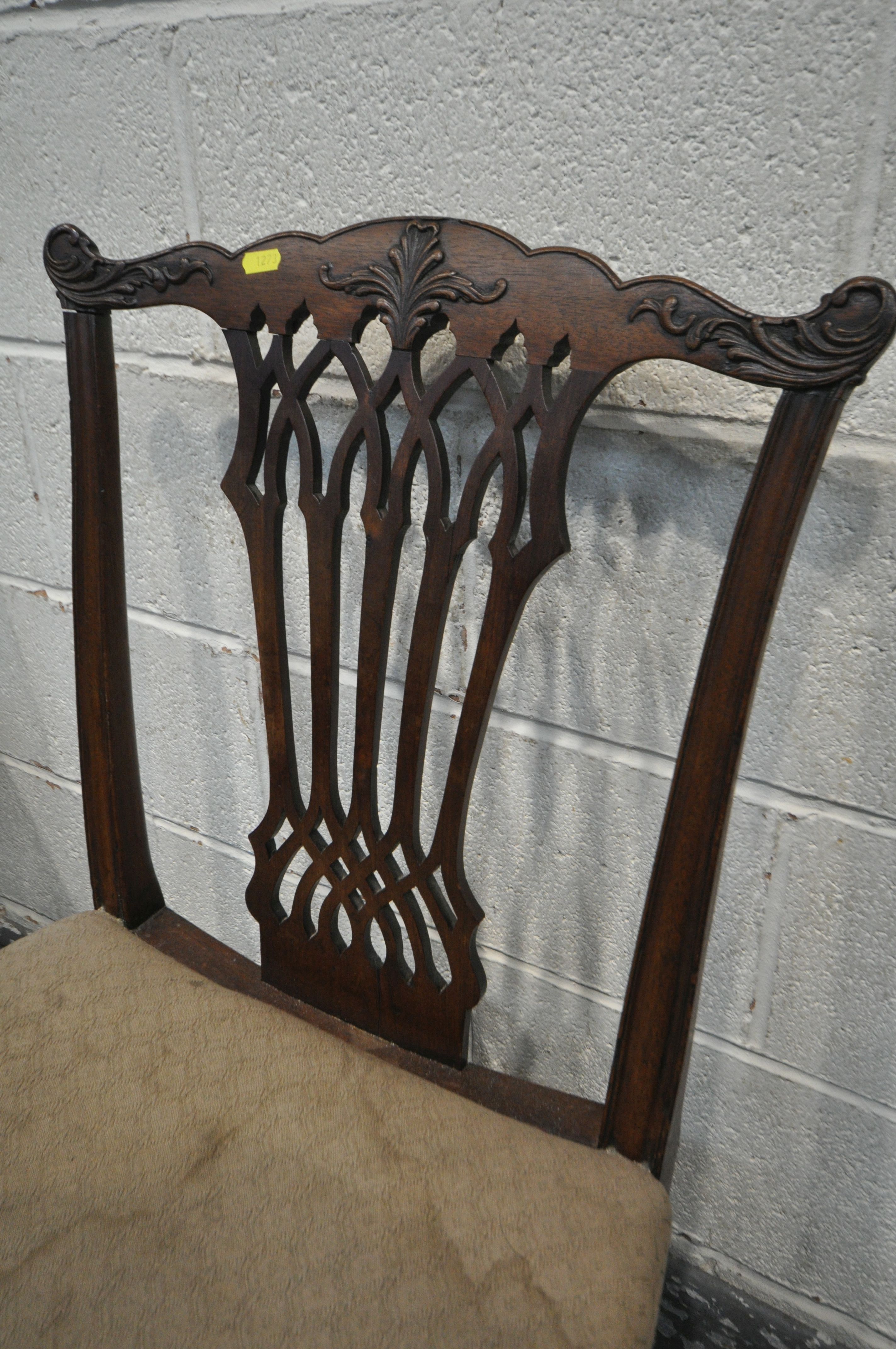 AN EDWARDIAN MAHOGANY AND INLAID ARMCHAIR, with a shaped frame, width 65cm x depth 70cm x height - Image 4 of 4