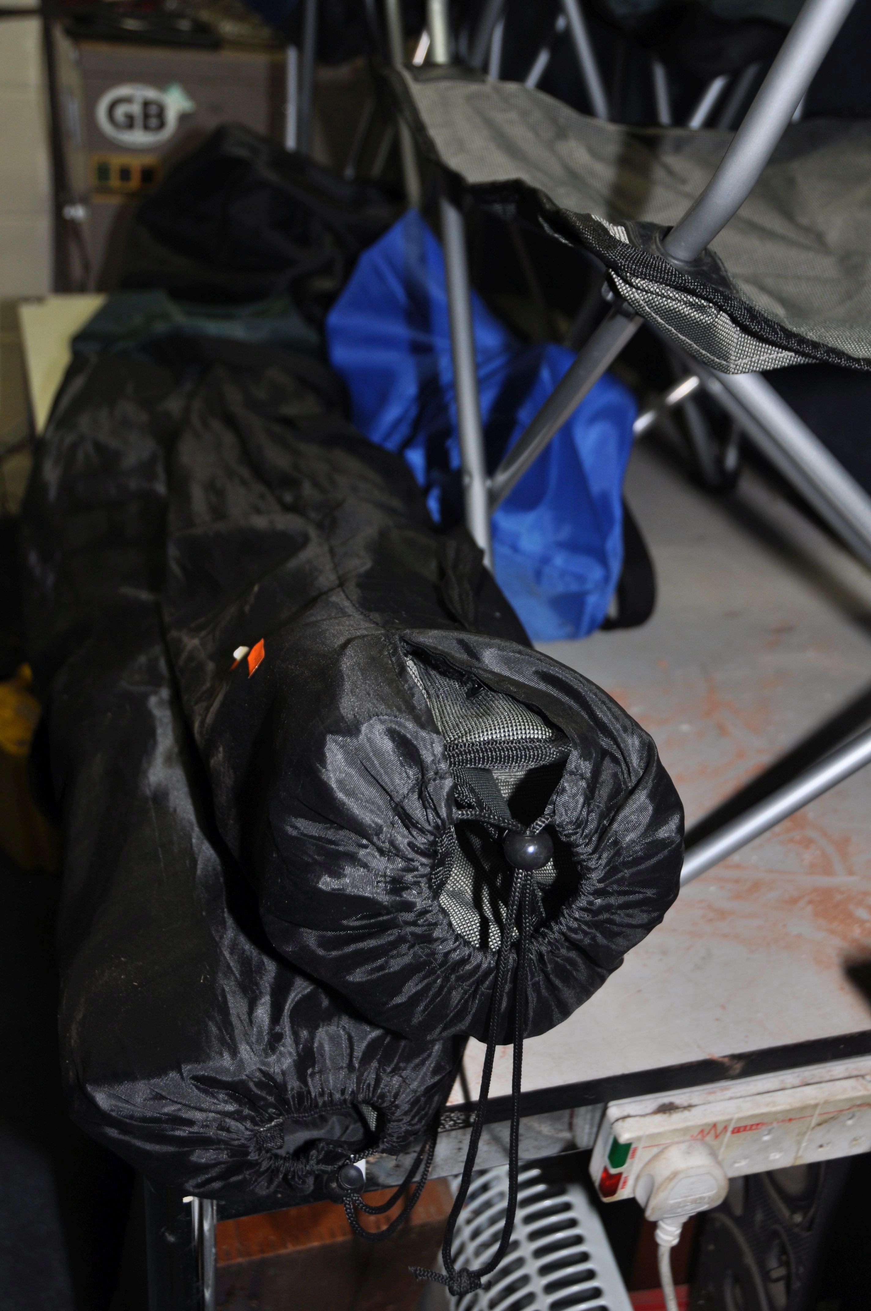 FIVE FOLDING CAMPING CHAIRS including three silver grey fabric, a green and a blue (5) - Image 2 of 2