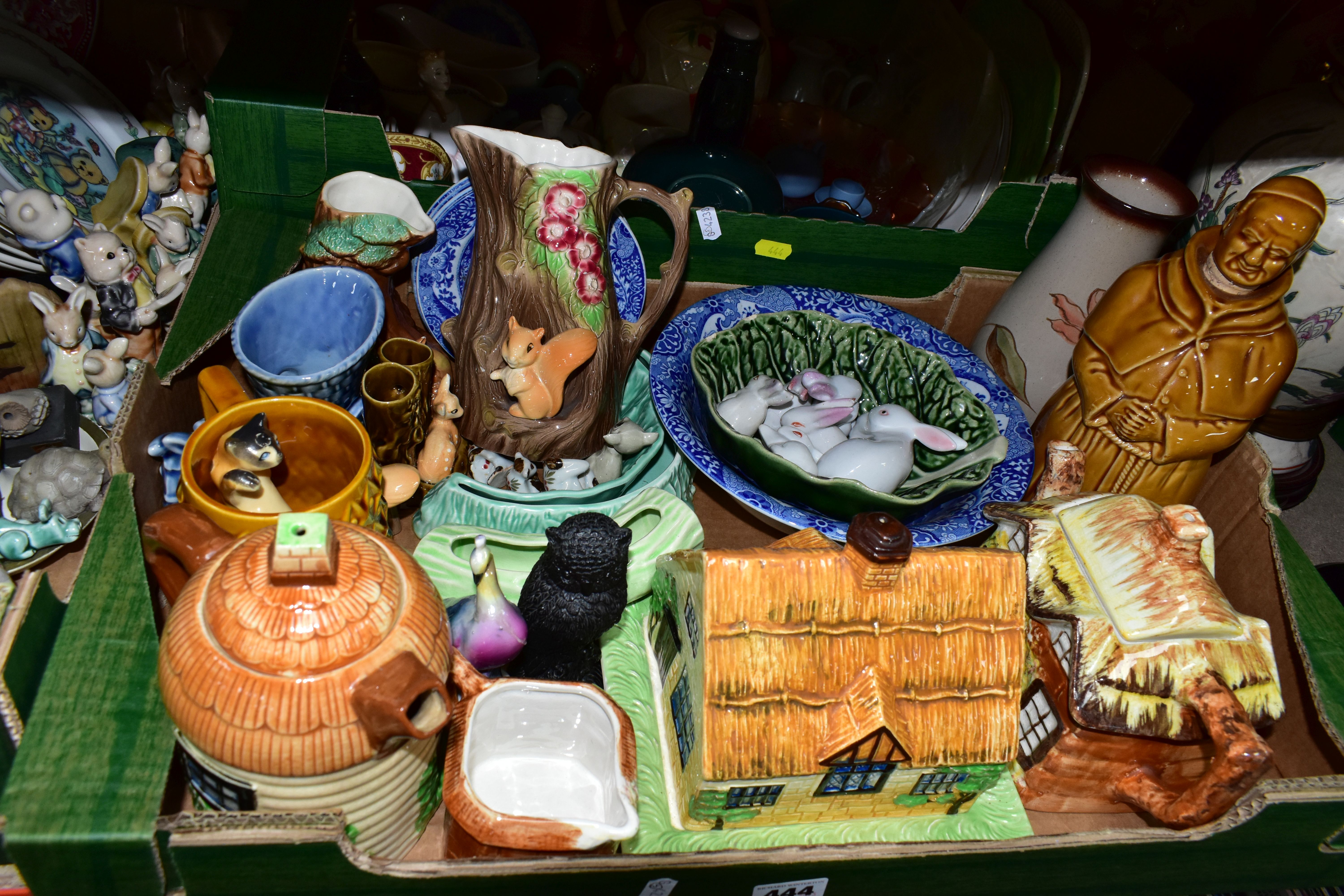 THREE BOXES OF CERAMICS, GLASS AND SUNDRY ITEMS, to include a Copeland Spode's Italian fruit bowl - Image 2 of 7