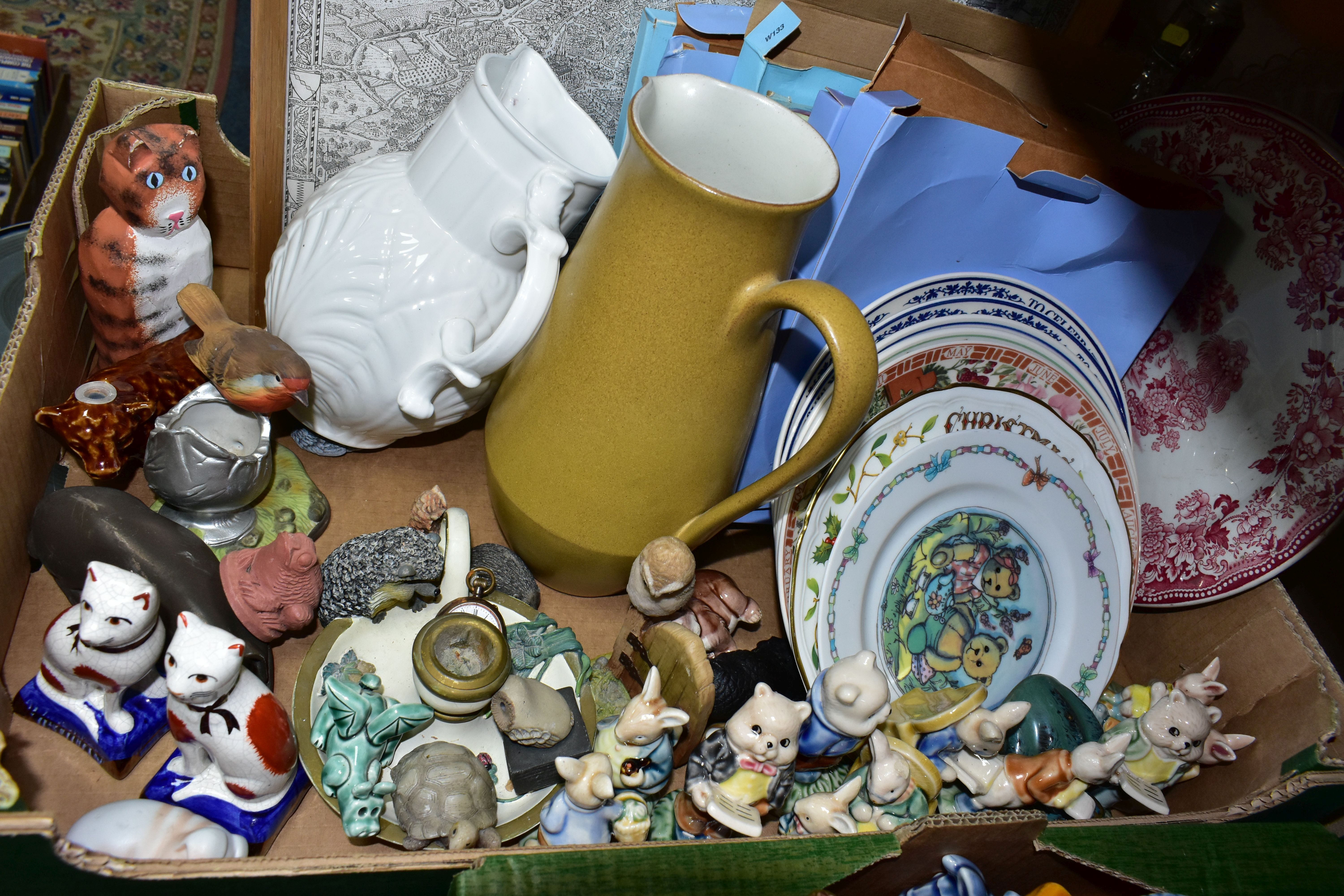 THREE BOXES OF CERAMICS, GLASS AND SUNDRY ITEMS, to include a Copeland Spode's Italian fruit bowl - Image 5 of 7