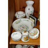 A GROUP OF AYNSLEY CERAMICS AND COASTERS, comprising a Wild Tudor vase height 23cm, fruit bowl