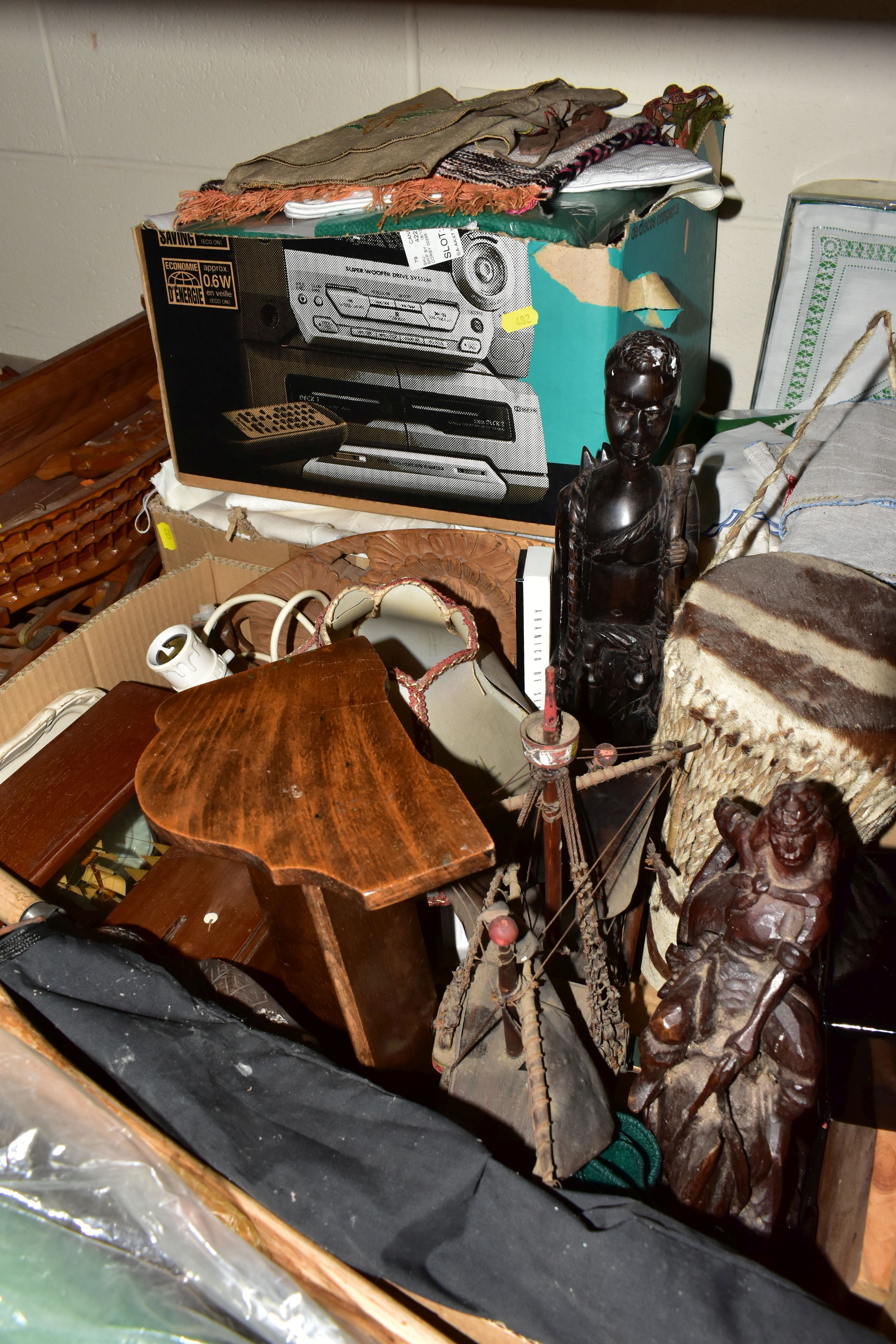 SIX BOXES AND LOOSE LINENS, FISHING ROD, AND SUNDRY ITEMS, to include a Shakespeare Radial Glider - Image 5 of 9