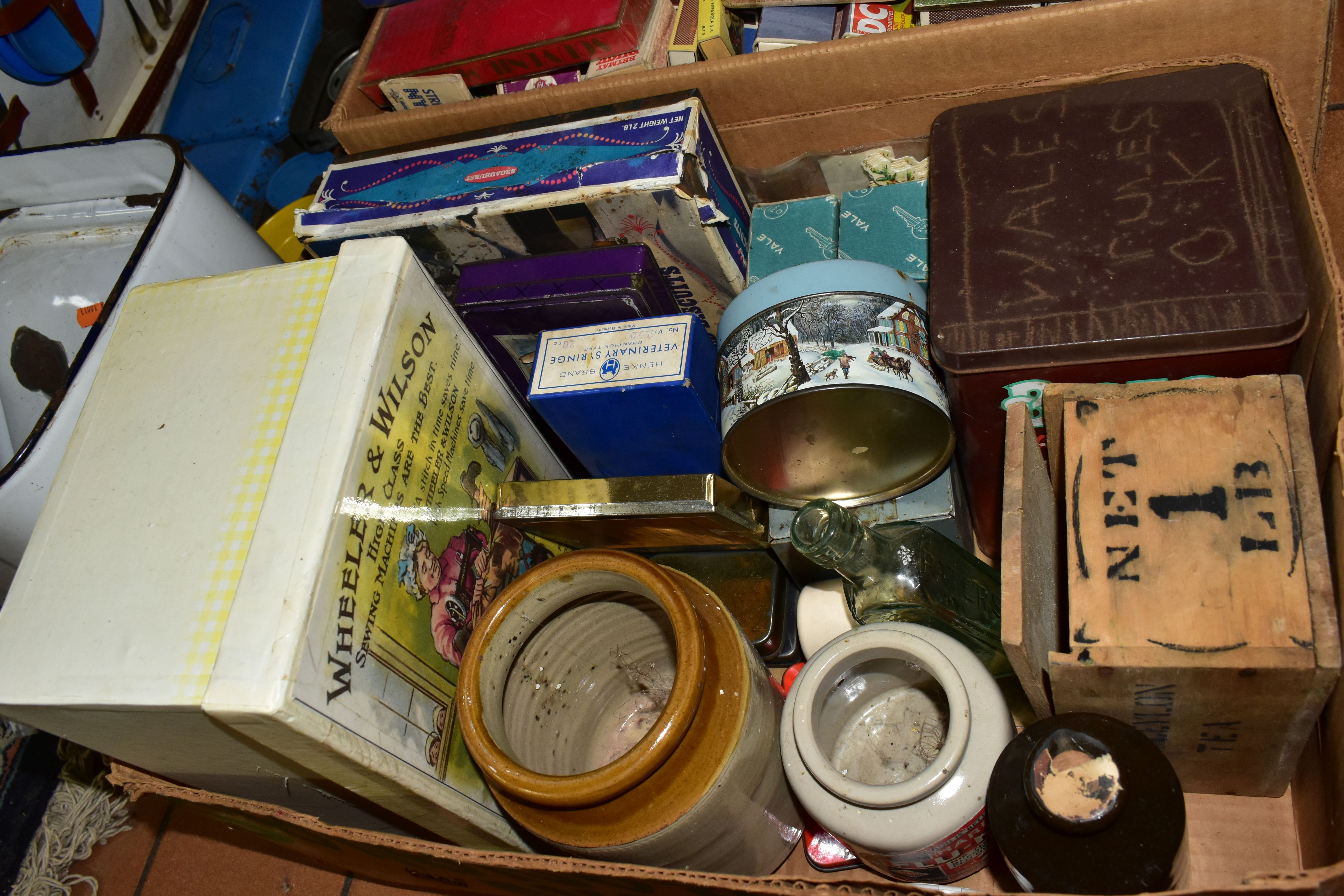 ADVERTISING SUNDRIES, two boxes and loose containing a large collection (1000's) of matches/ - Image 2 of 5