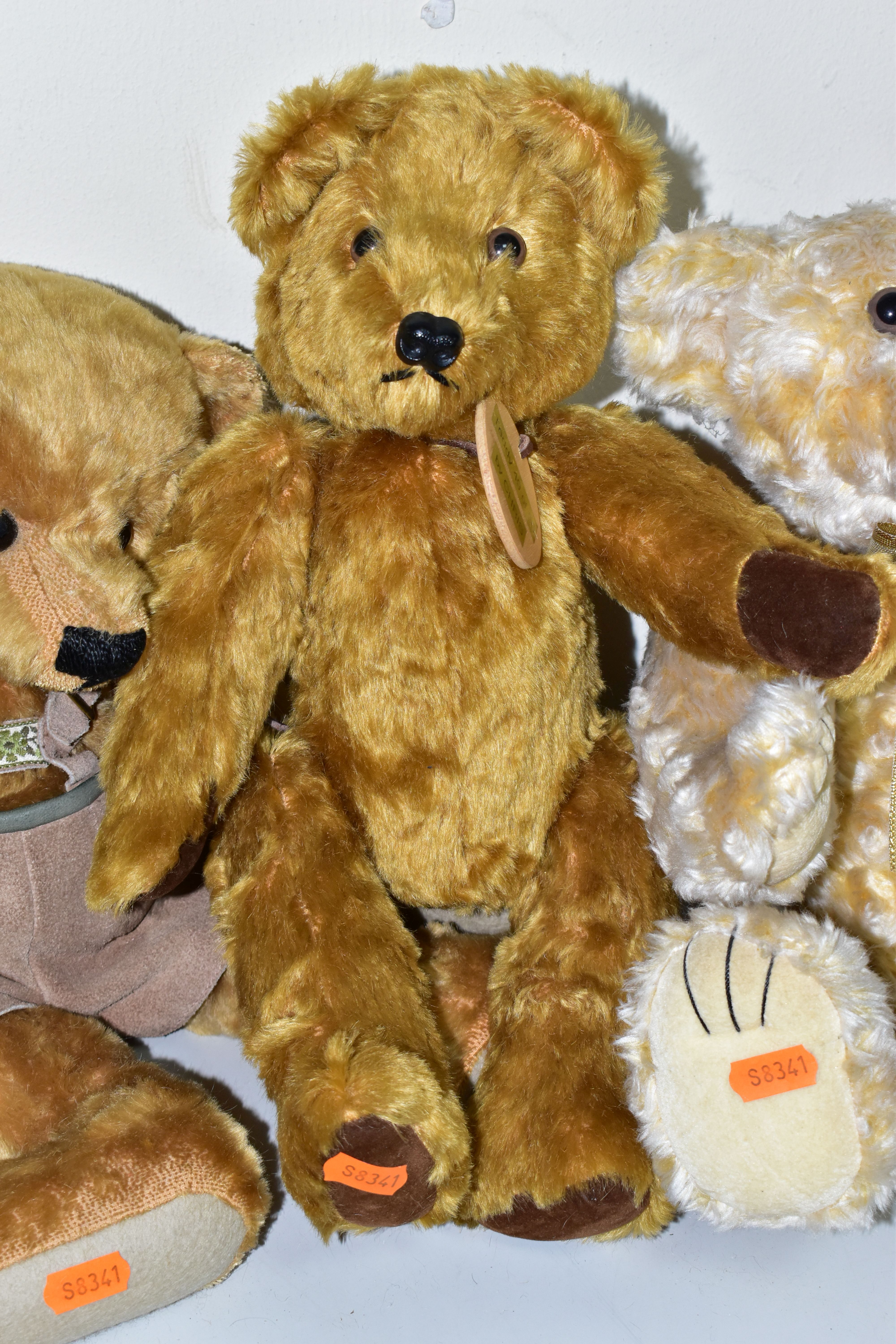 FOUR MODERN COLLECTORS TEDDY BEARS, 'Barnaby' by Maddie Janes, Limited Edition No.9 of 12 from - Image 2 of 10