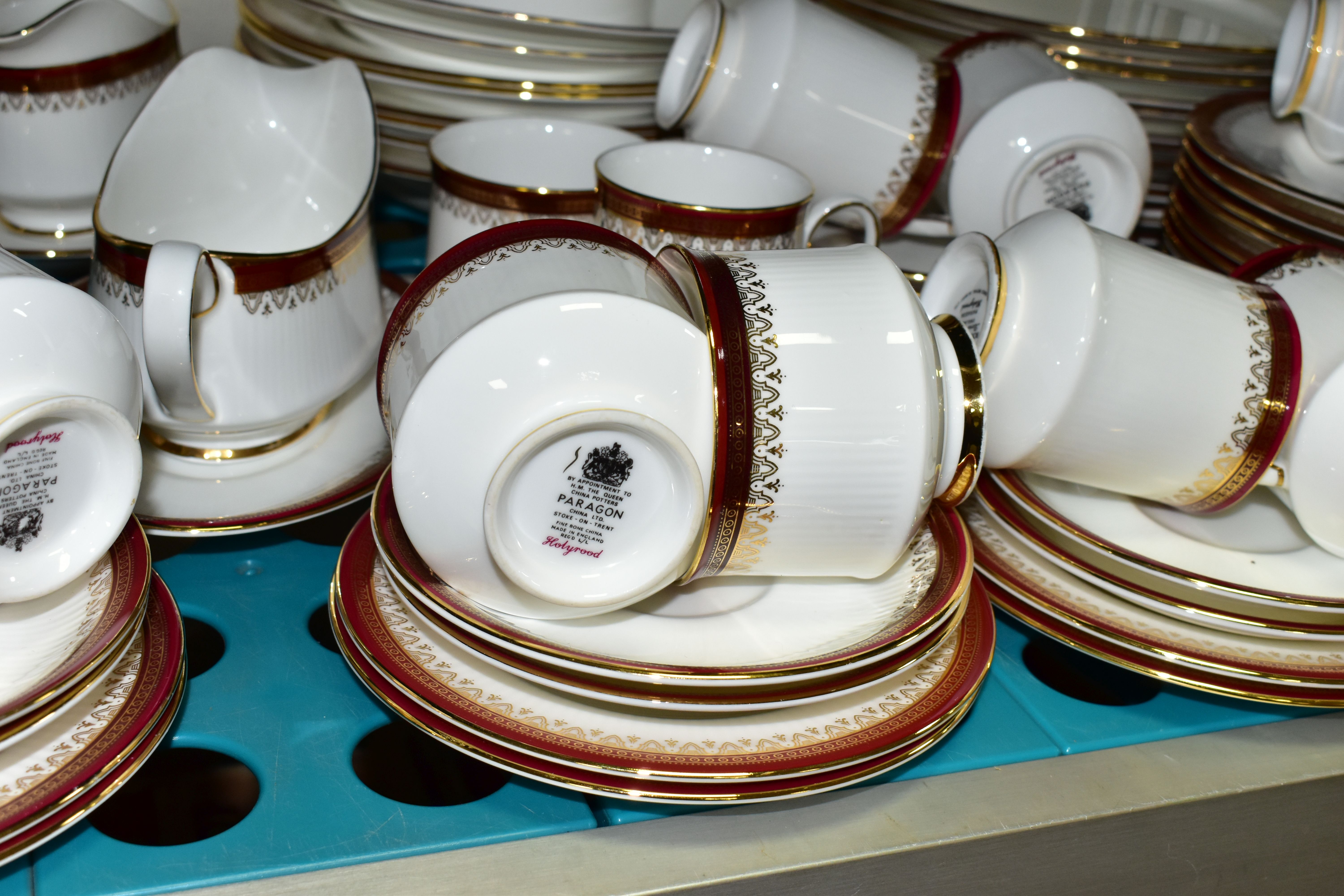 A ONE HUNDRED AND TEN PIECE PARAGON/ROYAL ALBERT 'HOLYROOD' DINNER SERVICE, approximately half of - Image 3 of 5