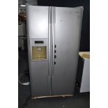 A LG 512KRJU01396 AMERICAN STYLE FRIDGE FREEZER with ice dispenser (PAT pass and working at 5 and -