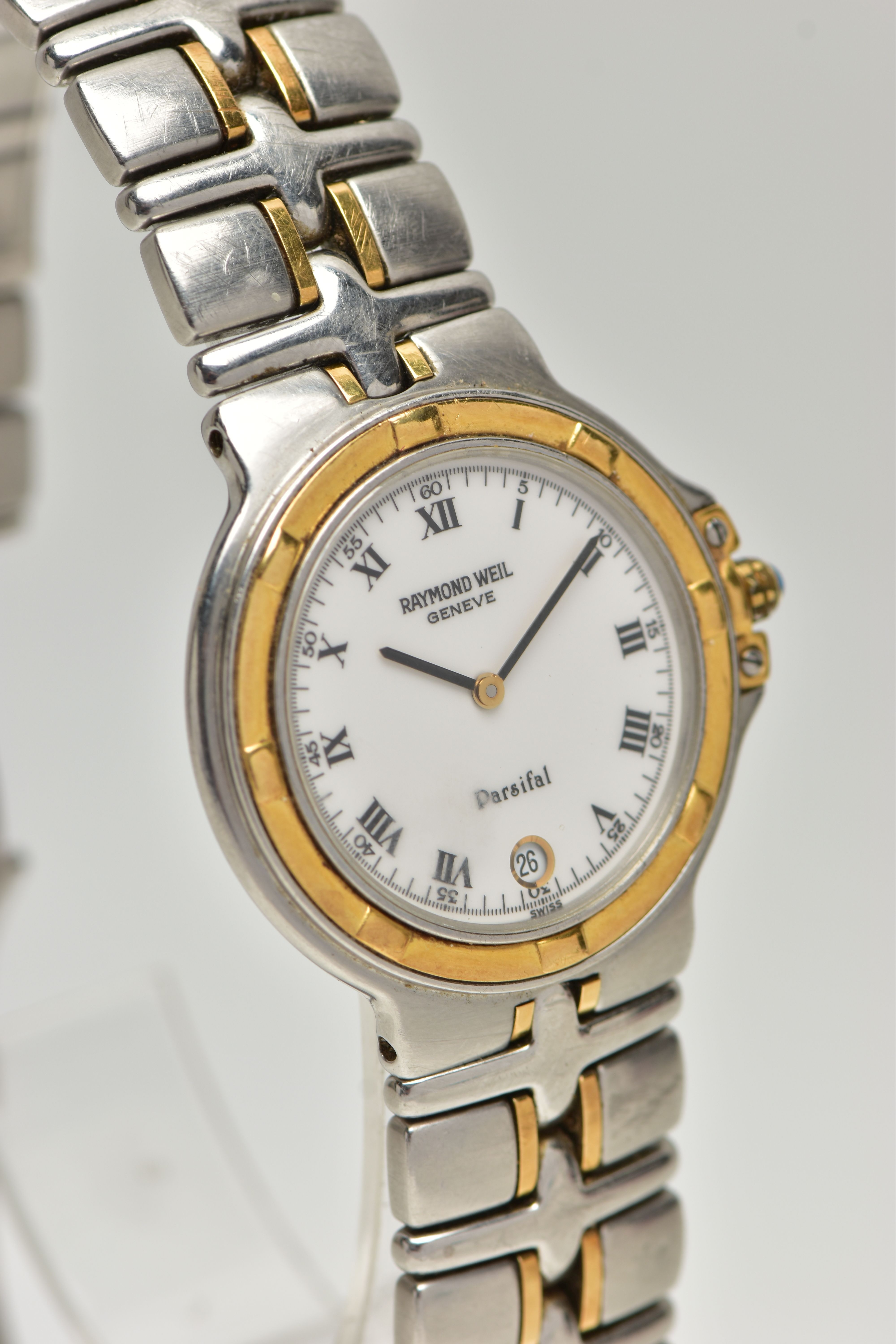 A 'RAYMOND WEIL' BICOLOUR WRIST WATCH, quartz movement, round white dial signed 'Raymond Weil' - Image 2 of 6