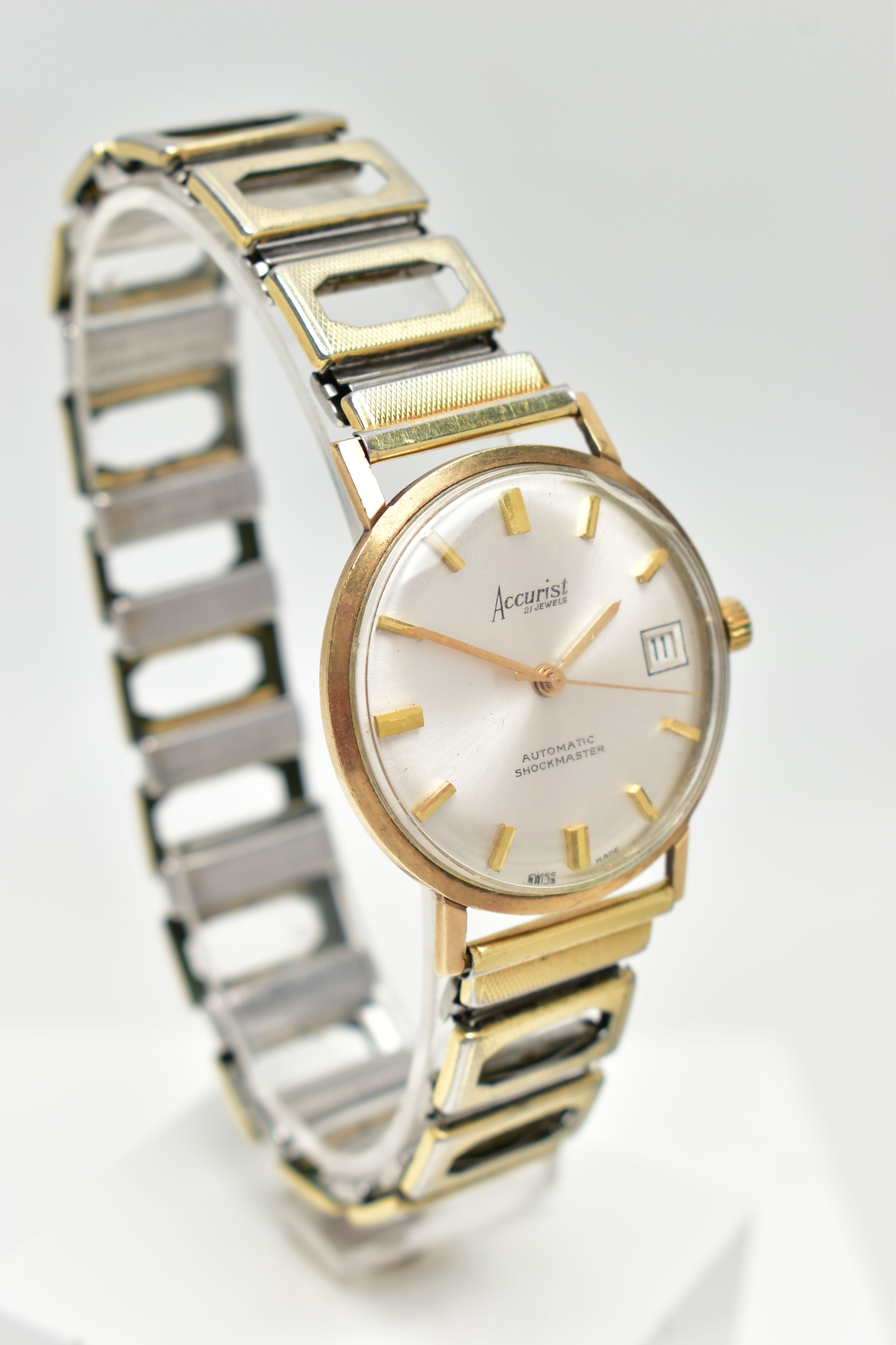 A GENTS 'ACCURIST AUTOMATIC' WRISWATCH, round silver dial signed 'Accurist, 21 jewels, Automatic - Image 2 of 6