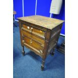 AN EARLY TO MID 20TH CENTURY CHEST OF TWO DRAWERS, with geometric panels, on barley twist legs,