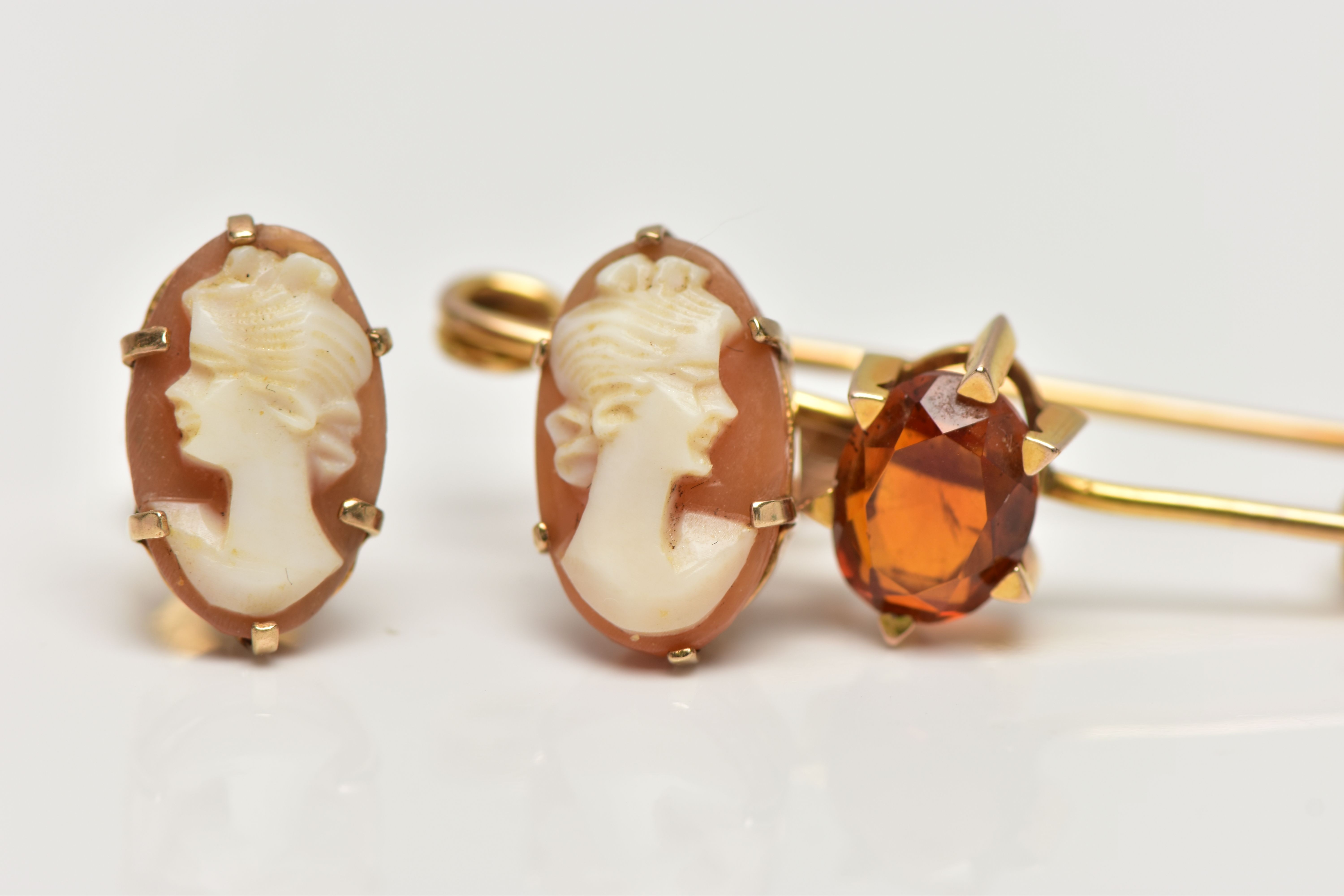 A CITRINE BROOCH AND A PAIR OF CAMEO EARRINGS, the brooch claw set with an oval cut citrine, to - Image 2 of 4