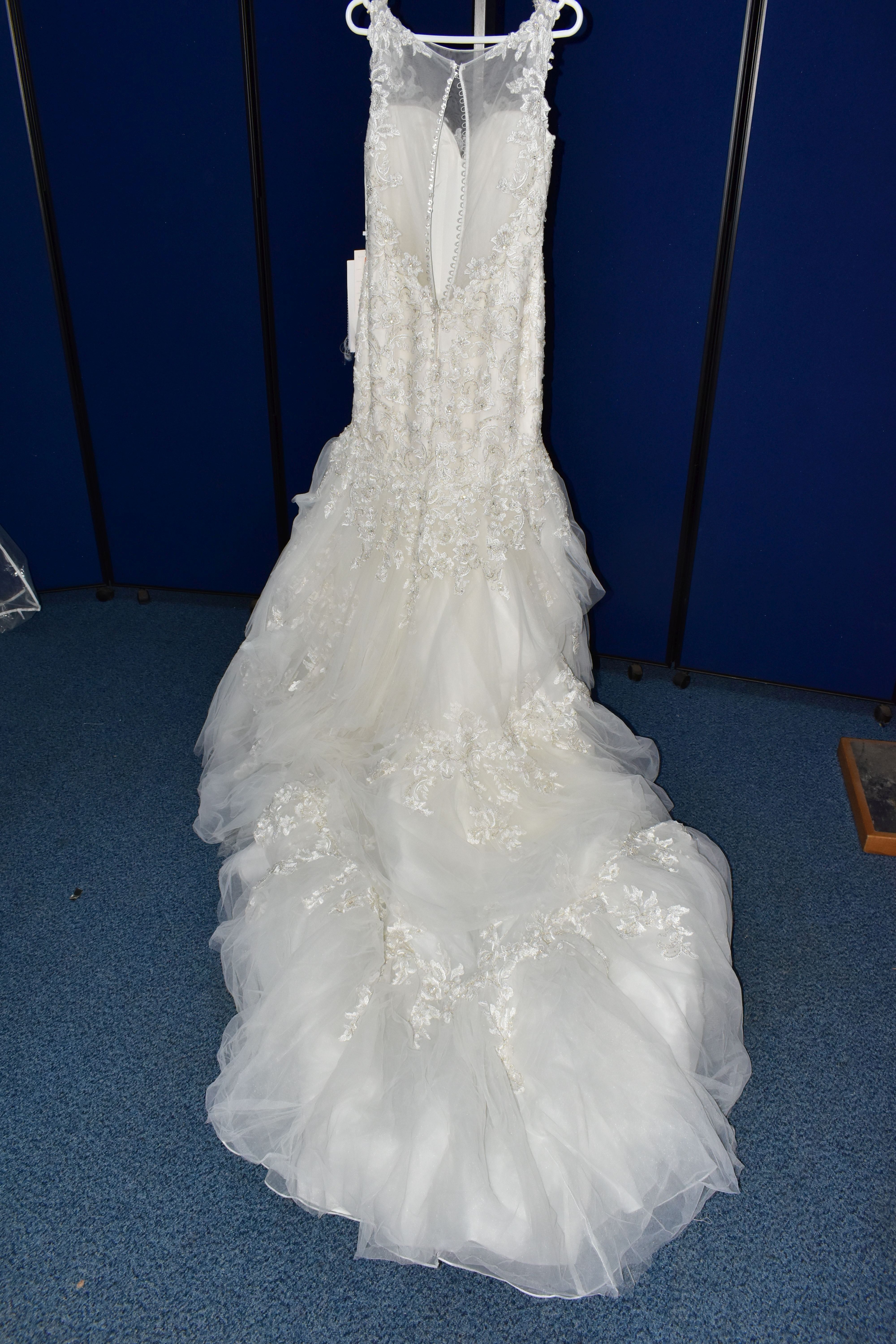 WEDDING DRESS, 'Sophia Tolli', ivory, size 6, beaded appliques, button detail along back, dropped - Image 11 of 16