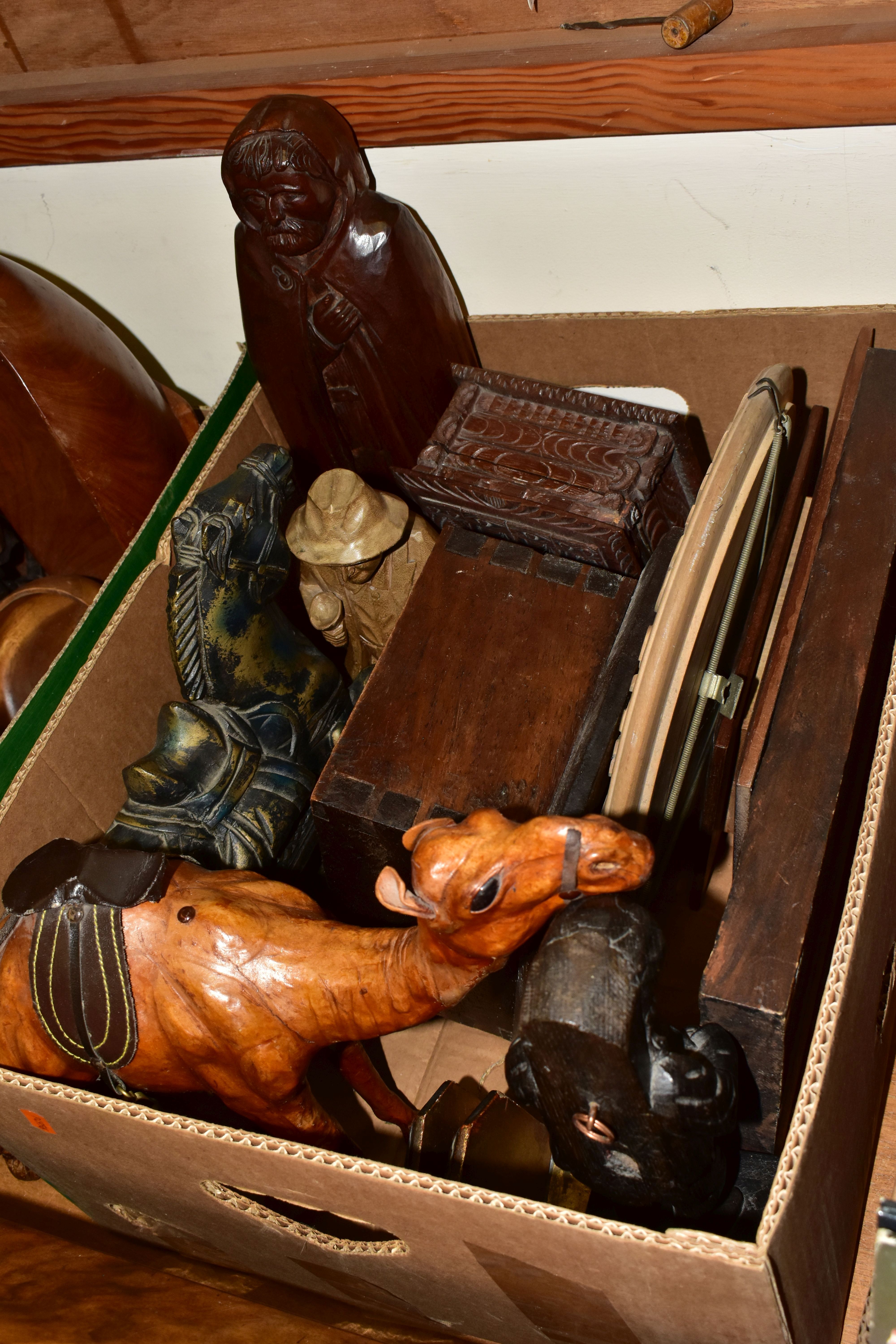 THREE BOXES AND LOOSE TREEN, to include five butter/gingerbread moulds, a pair of corbels, carved - Image 7 of 8