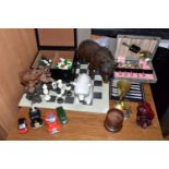 A CHESS SET, TREEN, METALWARES AND SUNDRY ITEMS, to include a stone chess board with decorated resin