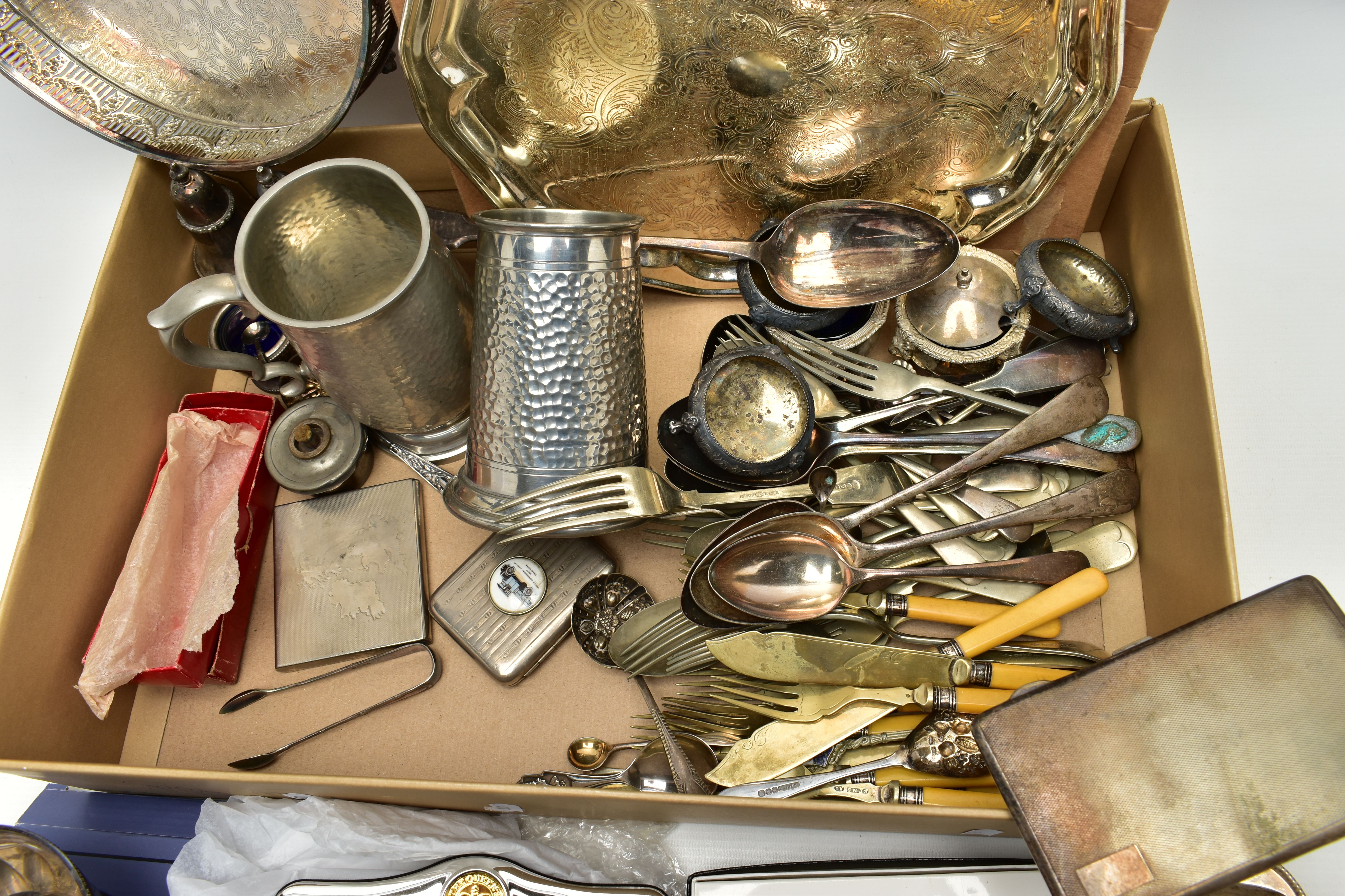 A BOX OF ASSORTED WHITE METAL WARE, to include a boxed 'Arthur Price', silver plated photo frame, - Image 5 of 5