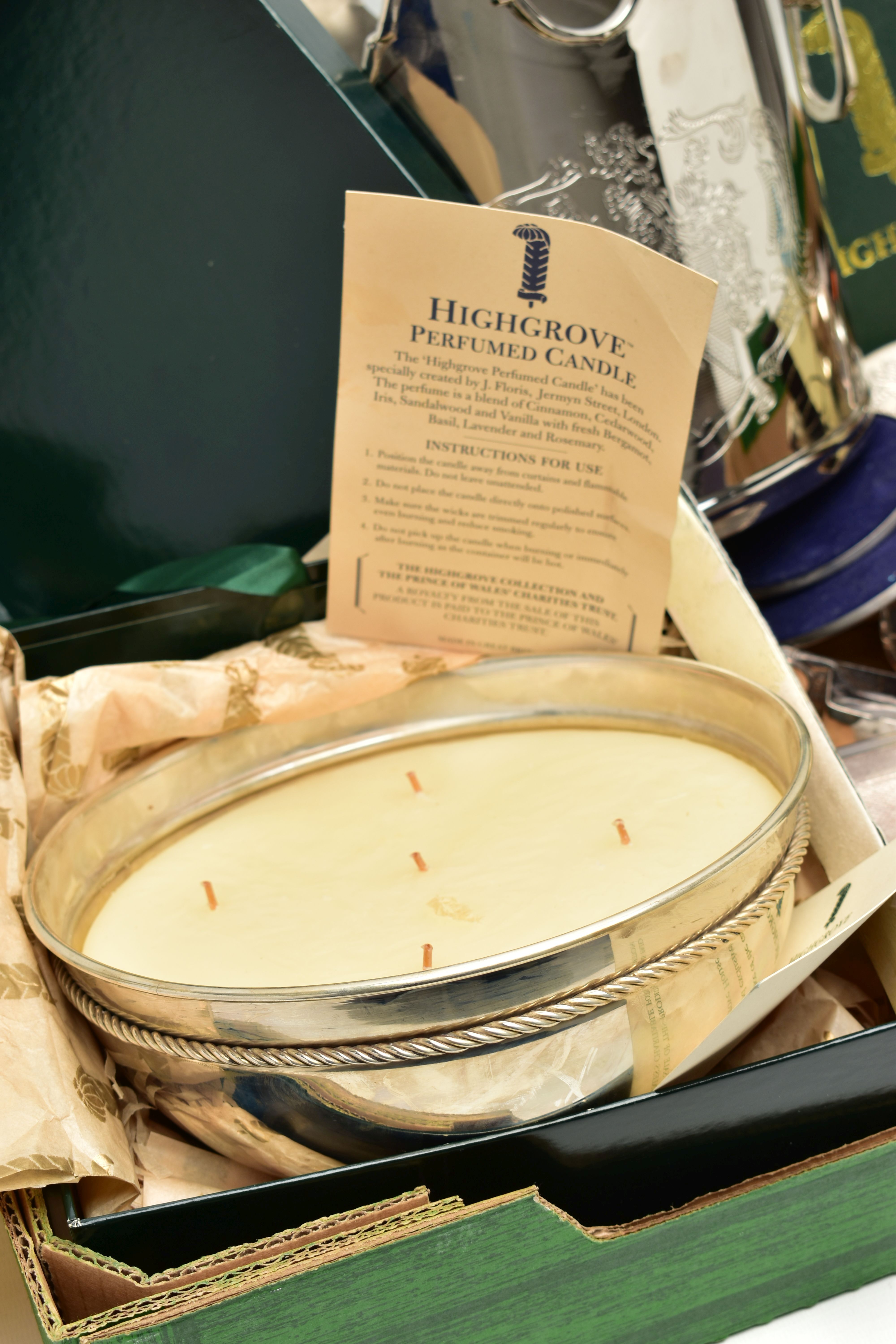 A BOX OF ASSORTED ITEMS, to include a large boxed 'Highgrove' candle in a silver plate bowl, a small - Image 7 of 7